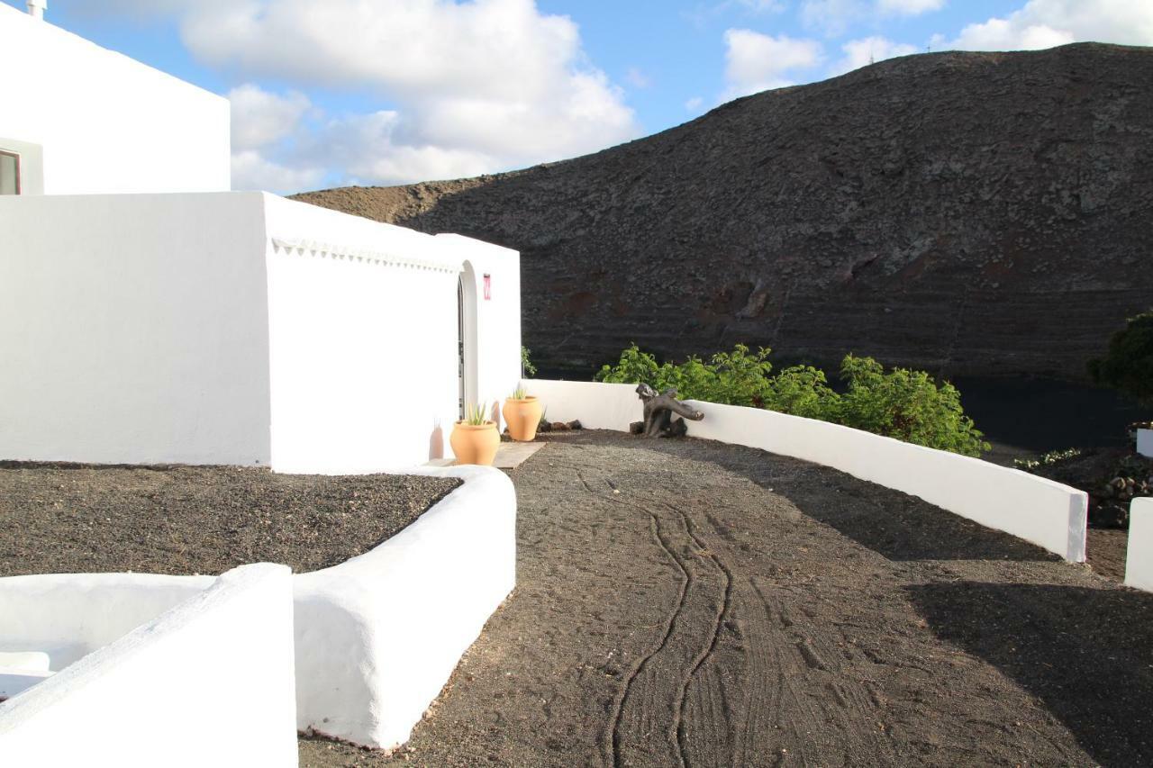 Casa Caldera Guiguan Villa Tinajo Exteriör bild