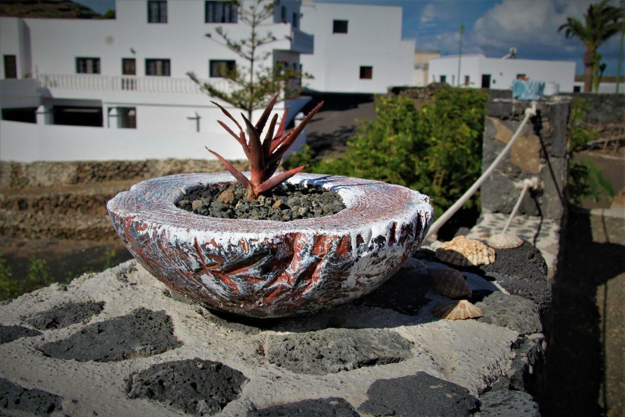 Casa Caldera Guiguan Villa Tinajo Exteriör bild