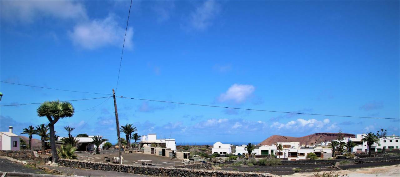 Casa Caldera Guiguan Villa Tinajo Exteriör bild