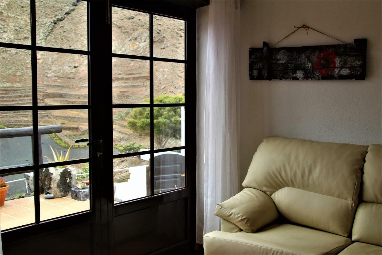Casa Caldera Guiguan Villa Tinajo Exteriör bild